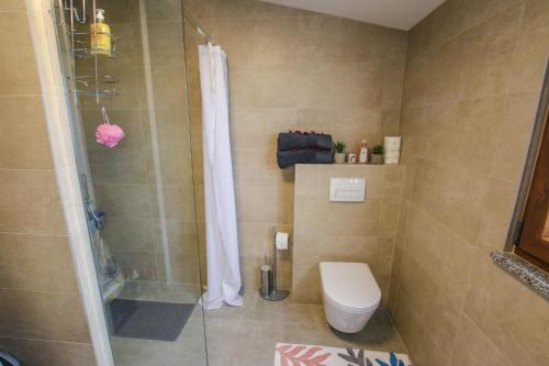 Diamond seaview - image 10