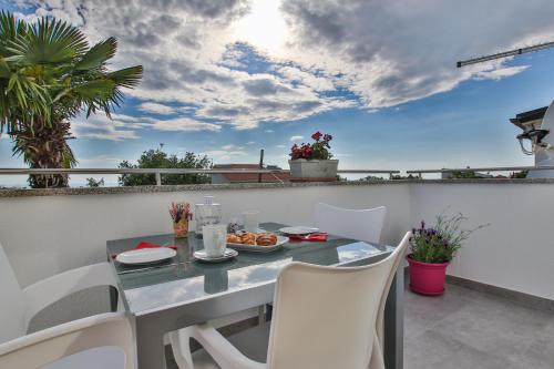 Diamond seaview - image 6