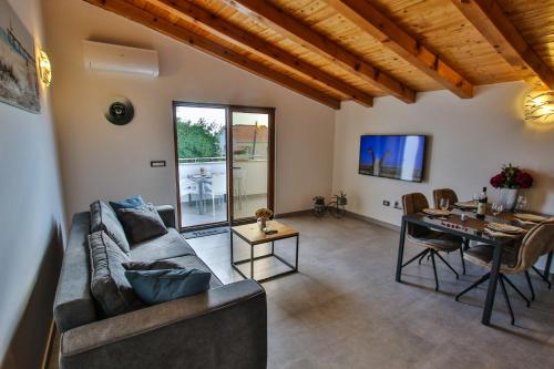 Diamond seaview - image 9