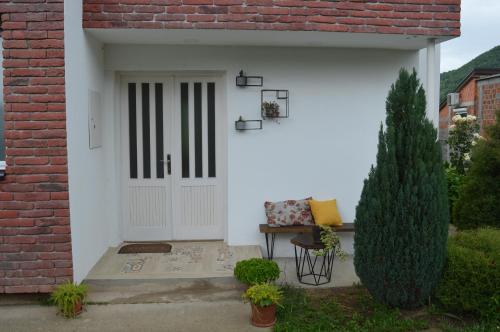 Mystic River Design Hostel in Bajina Basta