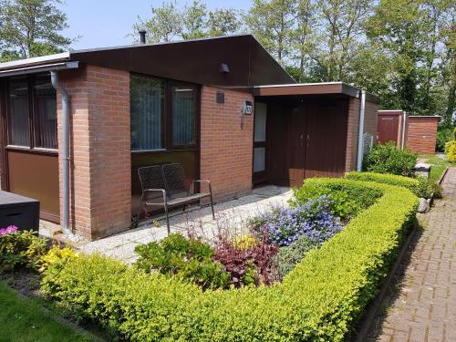  Rekerlanden 177 Vakantiewoning nabij Strand, Ferienwohnung in Warmenhuizen