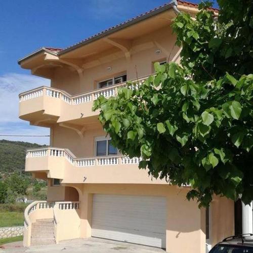  Apartman Stela in 51280 Rab