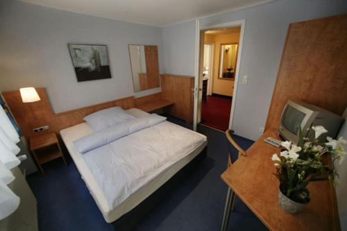 Hotel Altes Rathaus - image 2
