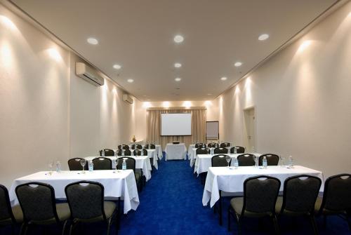 Rated highly by Business travelers