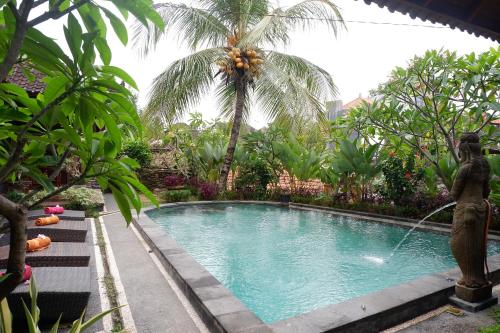 Budi House Bungalows