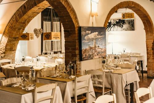 Ресторан, Casa Di Campagna In Toscana in Совічіле