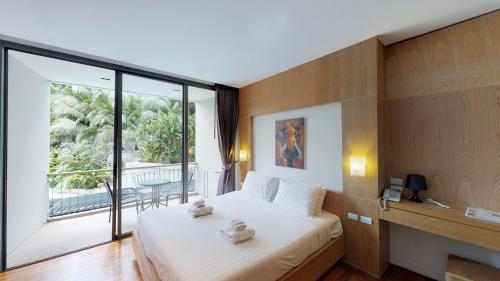%name Studio Apartment Icon Park D13 ภูเก็ต