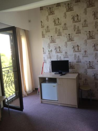 Double Room image 2