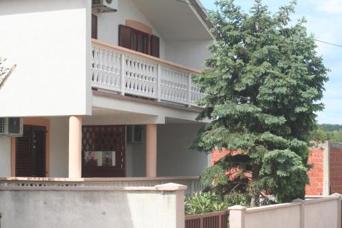  Plahuter Apartments 1 in Gornji Karin