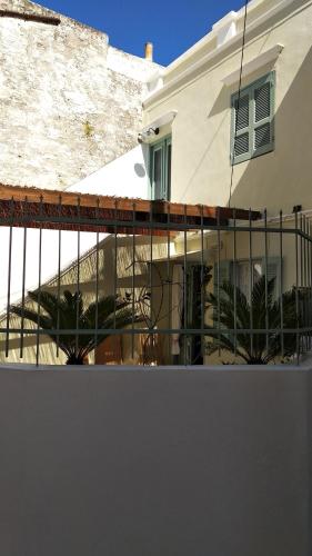 Yalitzi, Symi (fotografie 5)