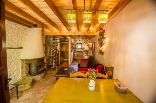 Casa con encanto en Alajar- El Bosque magico de Alajar in 阿拉哈爾