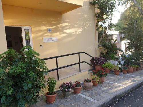 Drosia Hotel in Krionerida