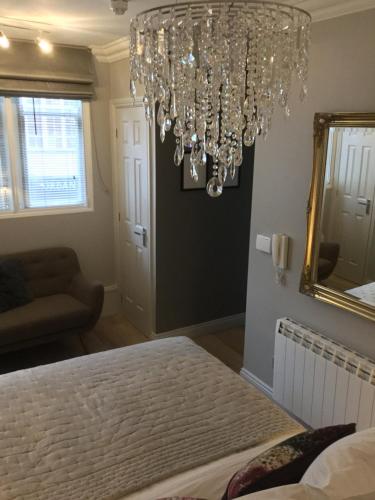 Galtres Chambers Apartment Coppergate - image 12