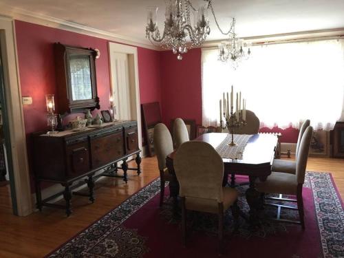 The Maxfield Inn - image 2