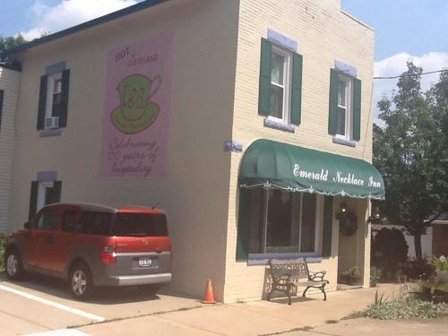 Emerald Necklace Inn Bed and Breakfast