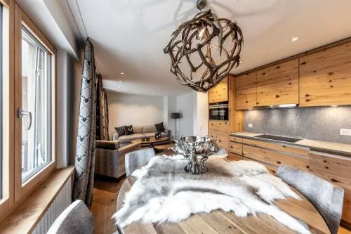 Unique Alpic style apartment in the heart of Davos in Davos, Schweiz