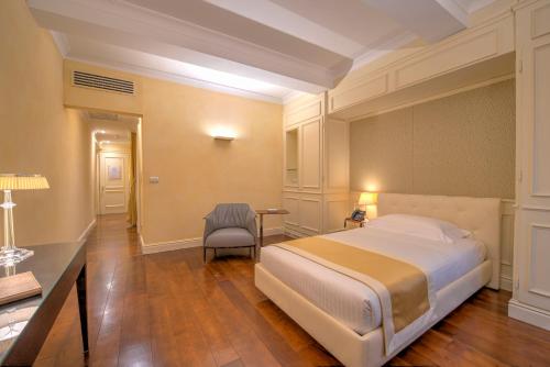 Single Room image 2