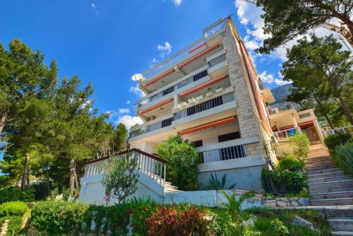  Apartments Morena in Baška Voda