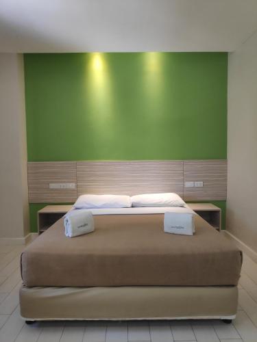 Westpoint Hotel Room Type - Deluxe Double Room