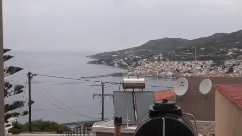  Apartment in the city of Samos, Ferienwohnung in Samos