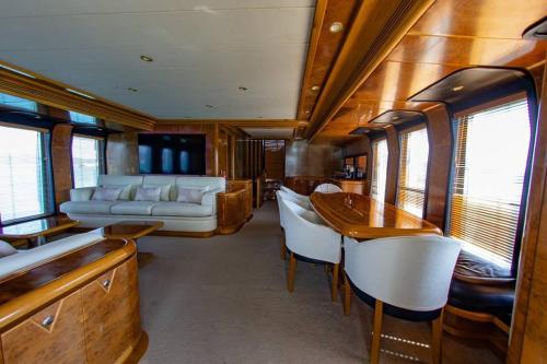 %name Semioni Sey Cruise ภูเก็ต