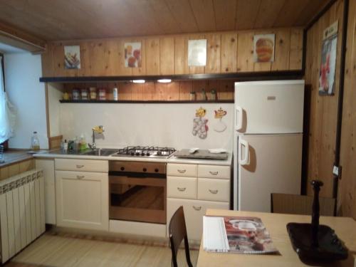  Casa Vacanza PIZZO CAMINO in Calasca Castiglione