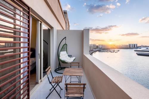 . Stunning Sea View Apartments Mina Al Arab