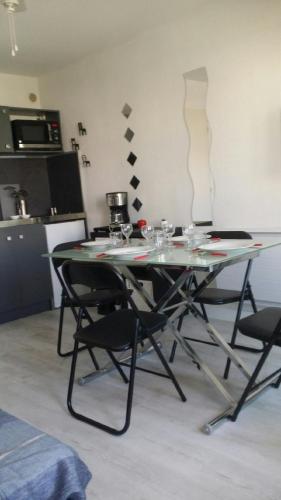 Équipements, Studio cabine au Grau du roi à 3min à pied de la plage (Studio cabine au Grau du roi a 3min a pied de la plage) in Le Grau du Roi