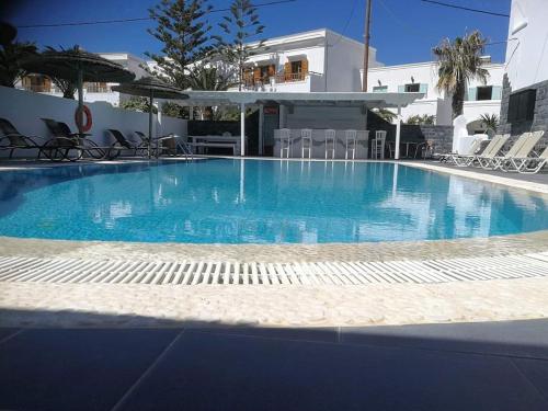 Ino Hotel