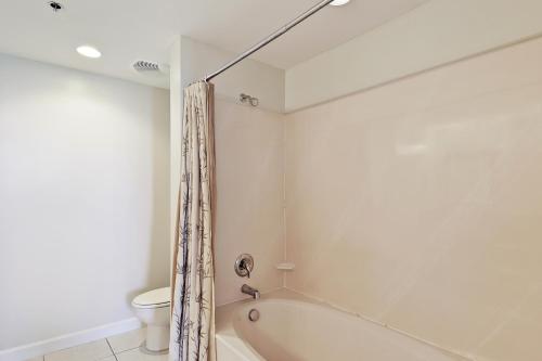 Splash Resort 1506W - image 6