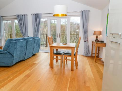 1 Lake View, Looe (photo 9)