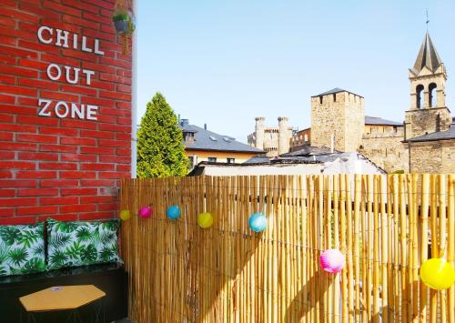  XOXO - Castillo in Ponferrada