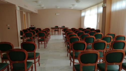 Hotel Oasi Dei Discepoli - image 5