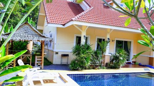 Relax private Pool Villas - 4 bedroom villas
