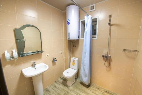 Economy hotel Laguna - image 4