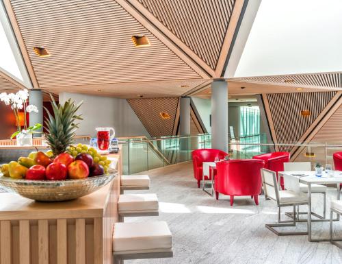 سبا, Tschuggen Grand Hotel - The Leading Hotels of the World in Arosa