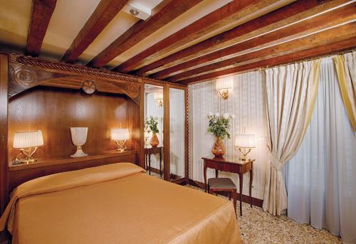 Hotel Palazzo Stern - image 7