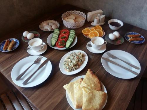 Ēdiens un dzērieni, Guesthouse Guram Baba in Bagvdanari