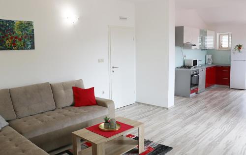 Apartments Neda in Bacina