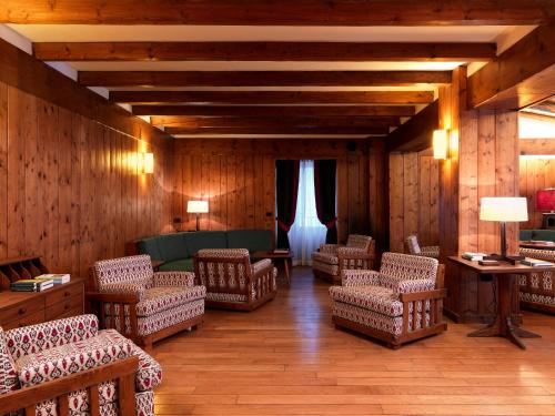 Koplietošanas atpūtas telpa ar TV, Albergo Ristorante Bucaneve in Bielmonte