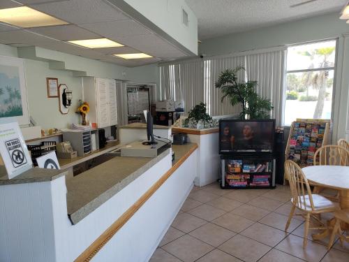 Sea Scape Inn - Daytona Beach Shores - image 4
