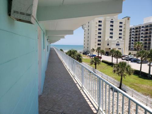 SeaScape Inn - Daytona Beach Shores - 주변 환경