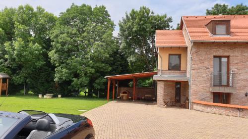 Buitenkant, Gyulai-furdo-apartman II. in Gyula