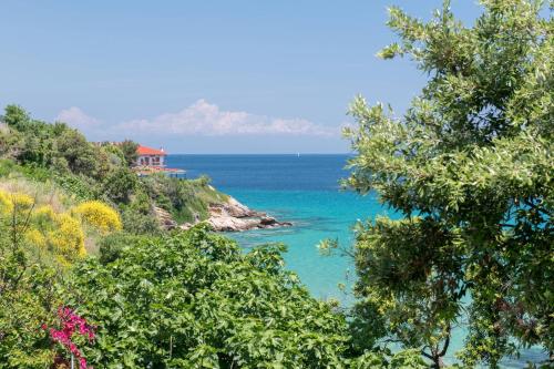 Pension Giannis Αdults only in Kinira