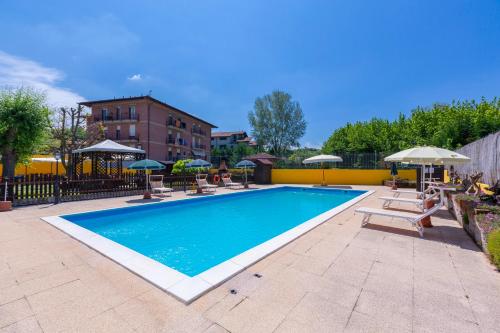  Glicine Apartment, Pension in Cisterna dʼAsti bei Valfenera