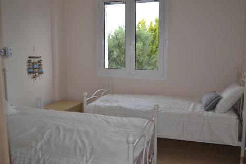 Villa Emma - Kamaria Home with Stunning Sea Views