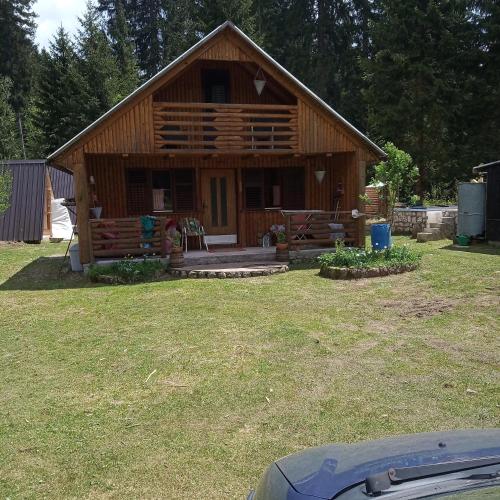 Chalet Lucija in Štirovača