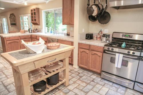 virtuve, The Eden House Vineyard in Templtona (CA)