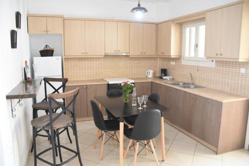  Little Yard Studios & Apartments #2 in Naxos Chora
