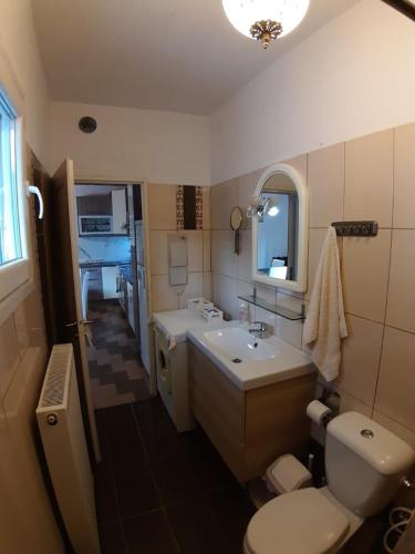  Margarita cozy house in Thorikón